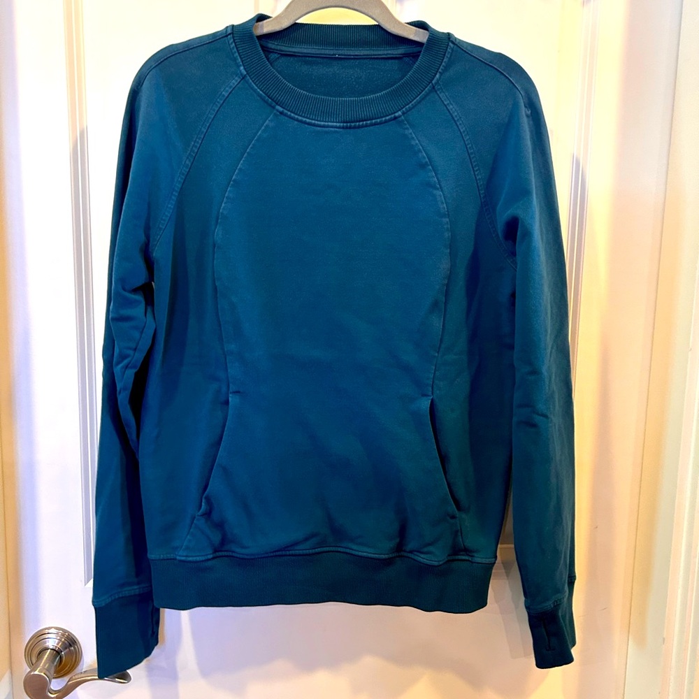 Lululemon Scuba Crew Pull Over Size 8